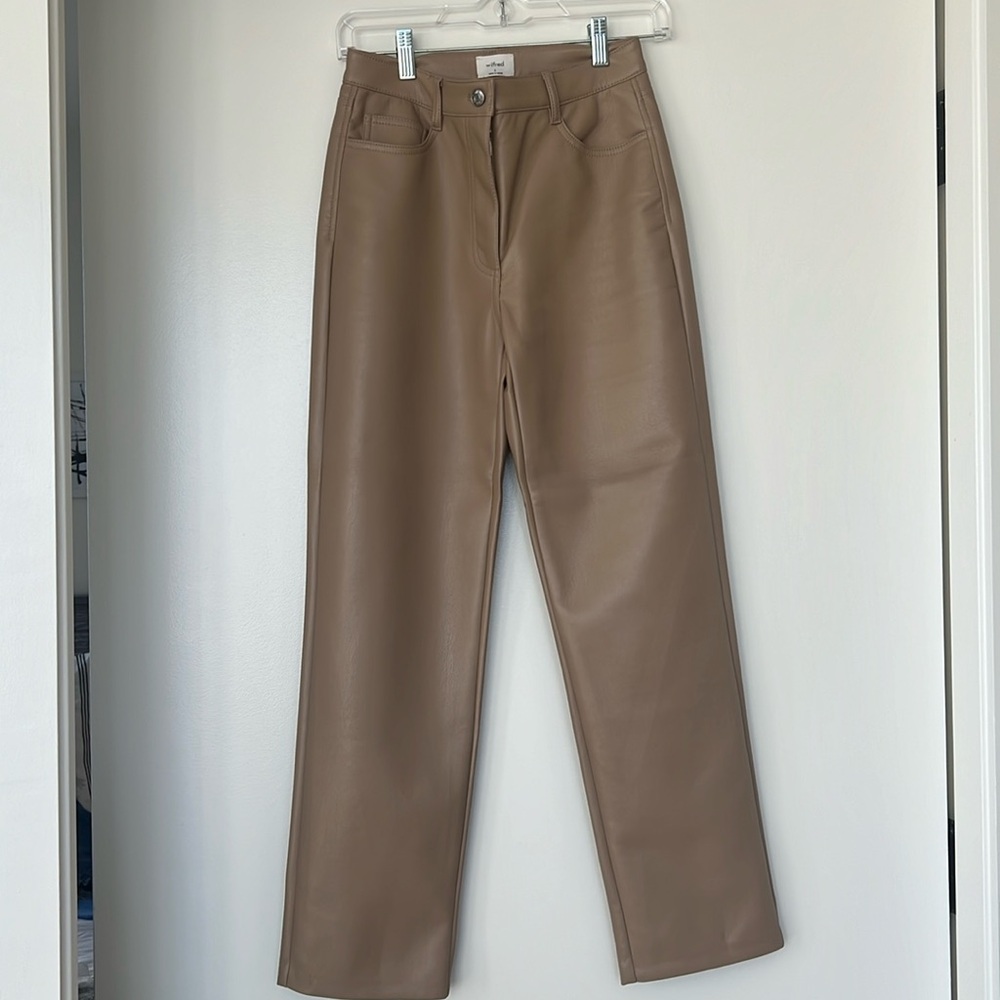 Wilfred Melina Pant